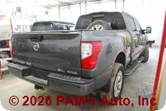Vehicle photo 5
