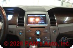 Vehicle photo 13