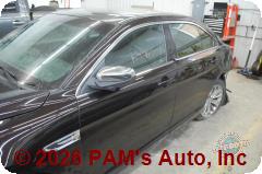 Vehicle photo 7