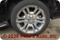 Vehicle photo 9