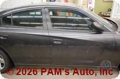 Vehicle photo 3