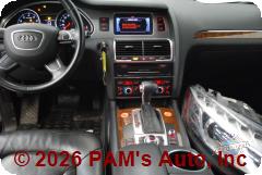 Vehicle photo 14
