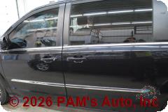 Vehicle photo 7