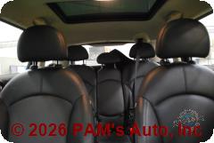 Vehicle photo 11