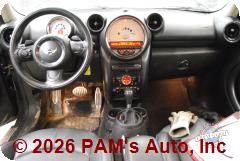 Vehicle photo 14