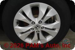 Vehicle photo 9