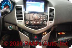 Vehicle photo 13