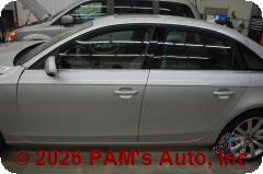Vehicle photo 7