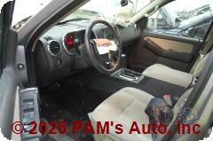 Vehicle photo 10
