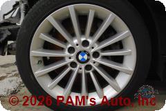 Vehicle photo 9