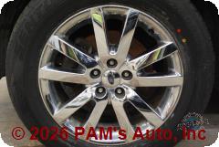 Vehicle photo 9