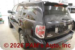 Vehicle photo 6