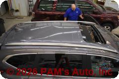 Vehicle photo 4