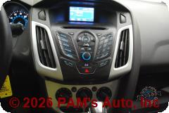 Vehicle photo 13