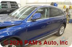 Vehicle photo 7