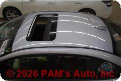 Vehicle photo 8