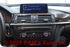 Vehicle photo 13