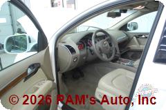 Vehicle photo 10
