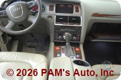 Vehicle photo 14