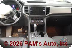 Vehicle photo 14