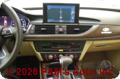 Vehicle photo 13