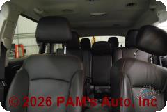 Vehicle photo 11