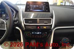 Vehicle photo 13