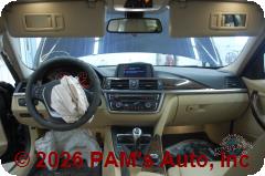 Vehicle photo 14