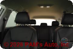 Vehicle photo 11