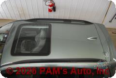 Vehicle photo 8