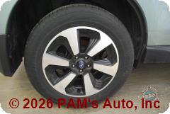 Vehicle photo 9