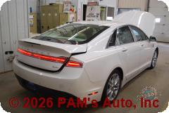 Vehicle photo 5