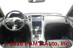 Vehicle photo 14