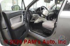 Vehicle photo 10