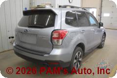 Vehicle photo 5
