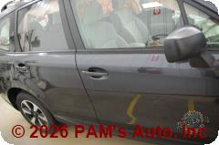 Vehicle photo 3
