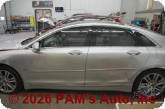 Vehicle photo 7