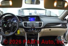 Vehicle photo 14
