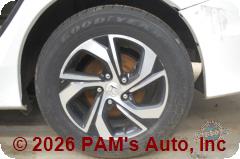 Vehicle photo 9