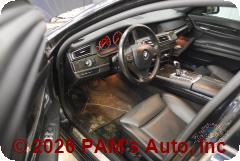 Vehicle photo 10