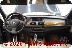 Vehicle photo 14