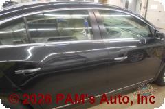 Vehicle photo 3