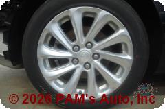 Vehicle photo 9