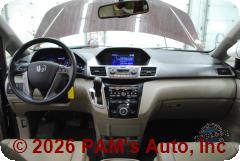 Vehicle photo 14