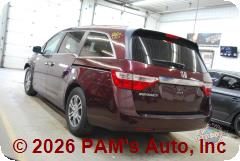 Vehicle photo 6