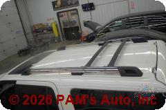 Vehicle photo 8