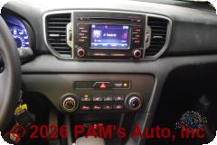 Vehicle photo 13