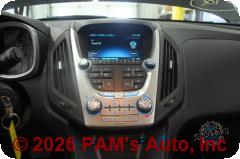 Vehicle photo 13