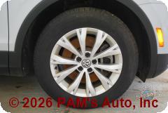 Vehicle photo 9