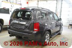 Vehicle photo 5